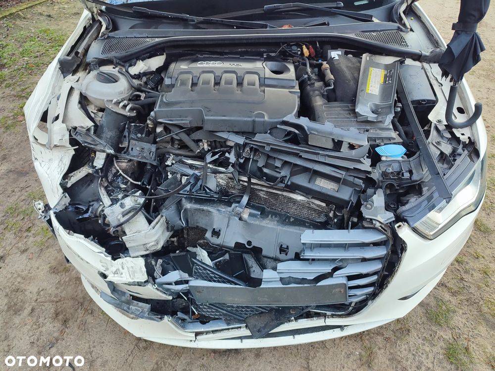 Audi A3 Sportback 2.0 TDI S tronic Ambition - 17