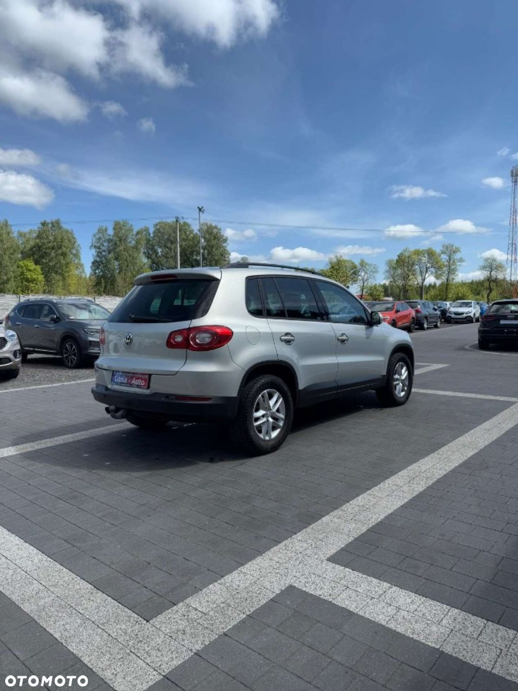 Volkswagen Tiguan - 6