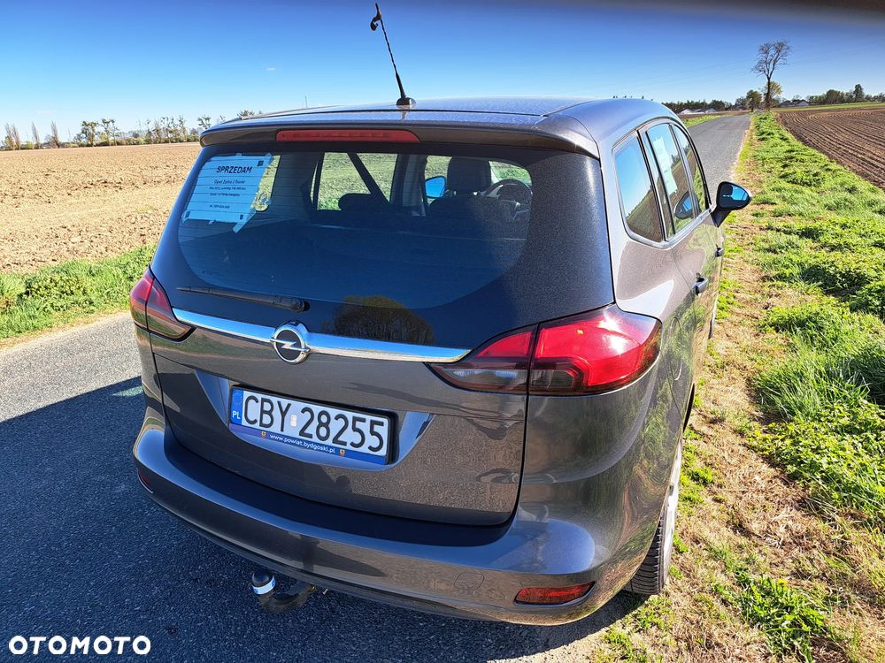 Opel Zafira - 25