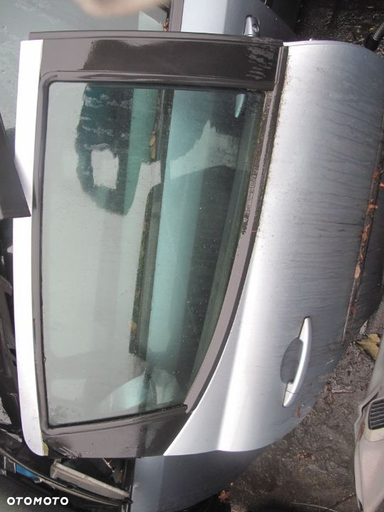 DRZWI prawe TYL PEUGEOT 207 KOMBI