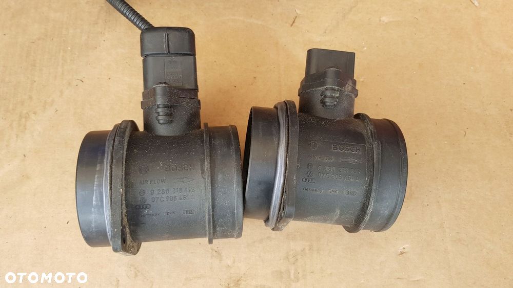PRZEPŁYWOMIERZ VW AUDI 07c906461a - 1