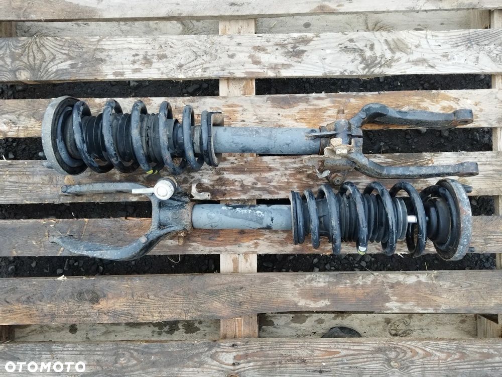 AMORTYZATOR PRAWY LEWY PRZÓD 1.9 JTS ALFA ROMEO 159