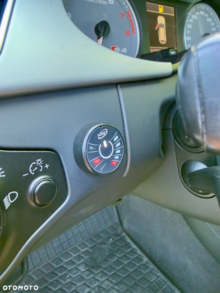 Audi S4 Avant S tronic - 12