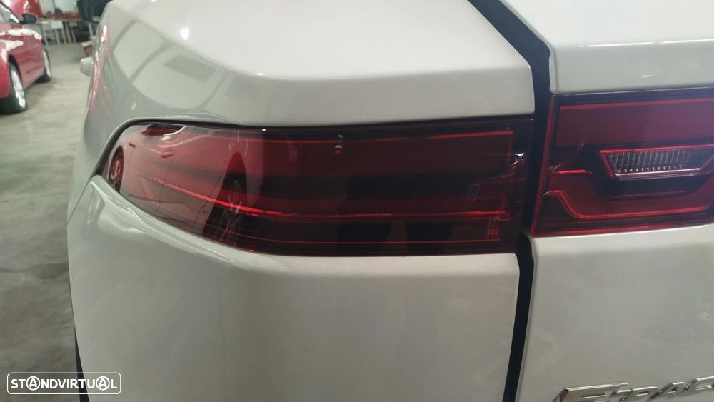 Farolim esquerdo JAGUAR E-Pace (X540) - 1