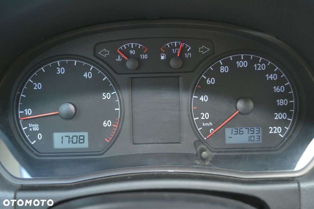 Volkswagen Polo 1.2 - 11