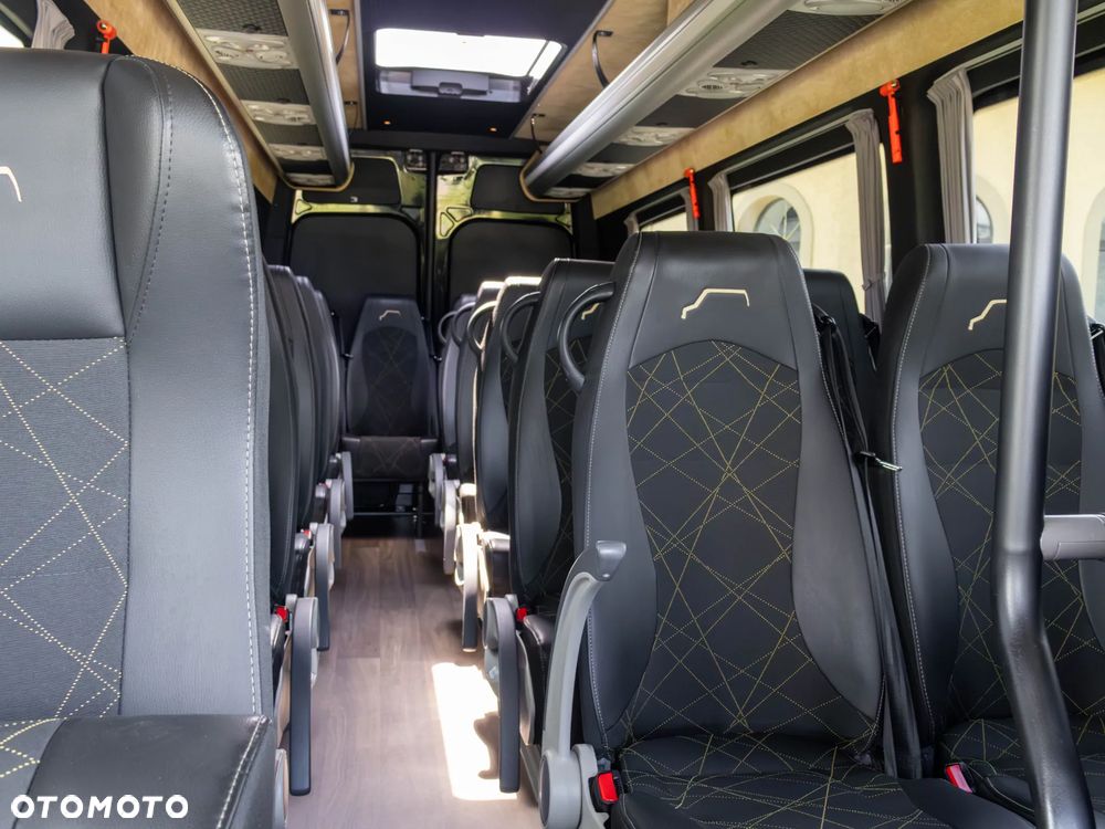 Mercedes-Benz SPRINTER 3.0 V6 / AUTOBUS 21-MIEJSC / ZABUDOWA MERCUS + PLECAK / AUTOMAT / TV + LODÓWKA / FULL WERSJA / ZNIKOMY PRZEBIEG 70 TYŚ KM! / STAN FABRYCZNIE NOWY! - 23