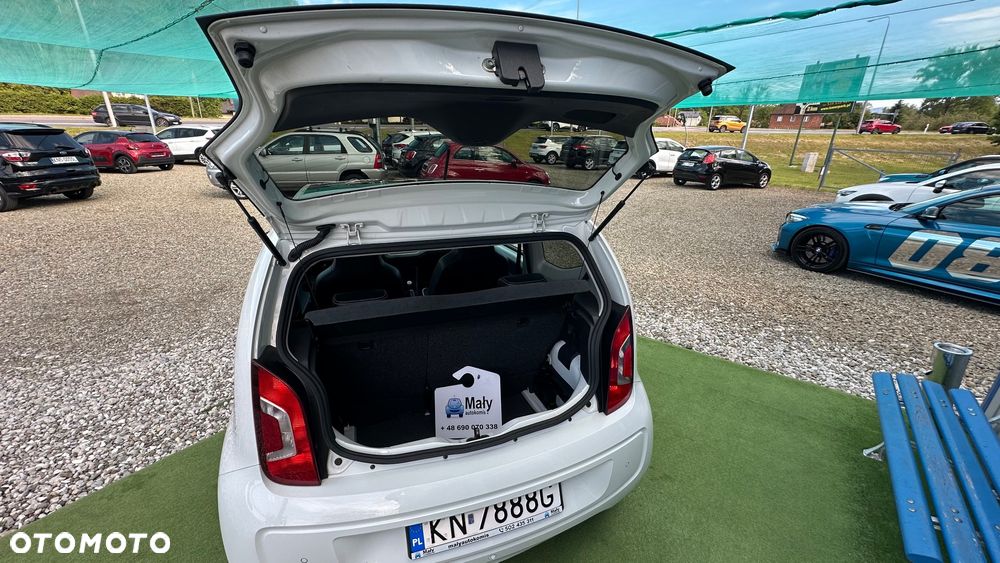 Volkswagen up! black - 5