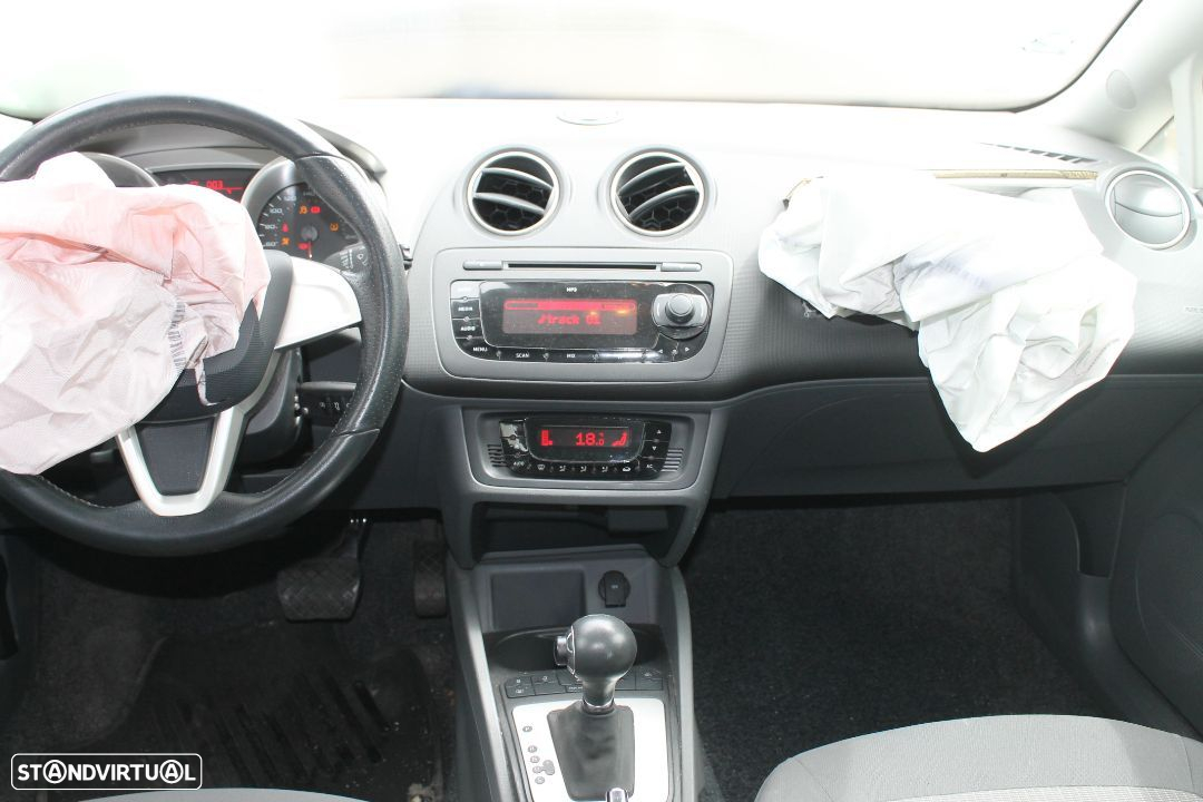 Seat Ibiza de 2010 - 8