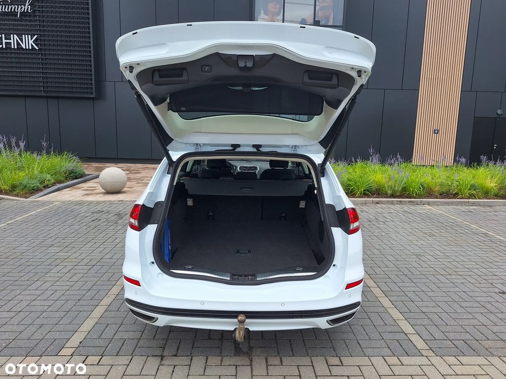 Ford Mondeo 2.0 EcoBlue Titanium - 12