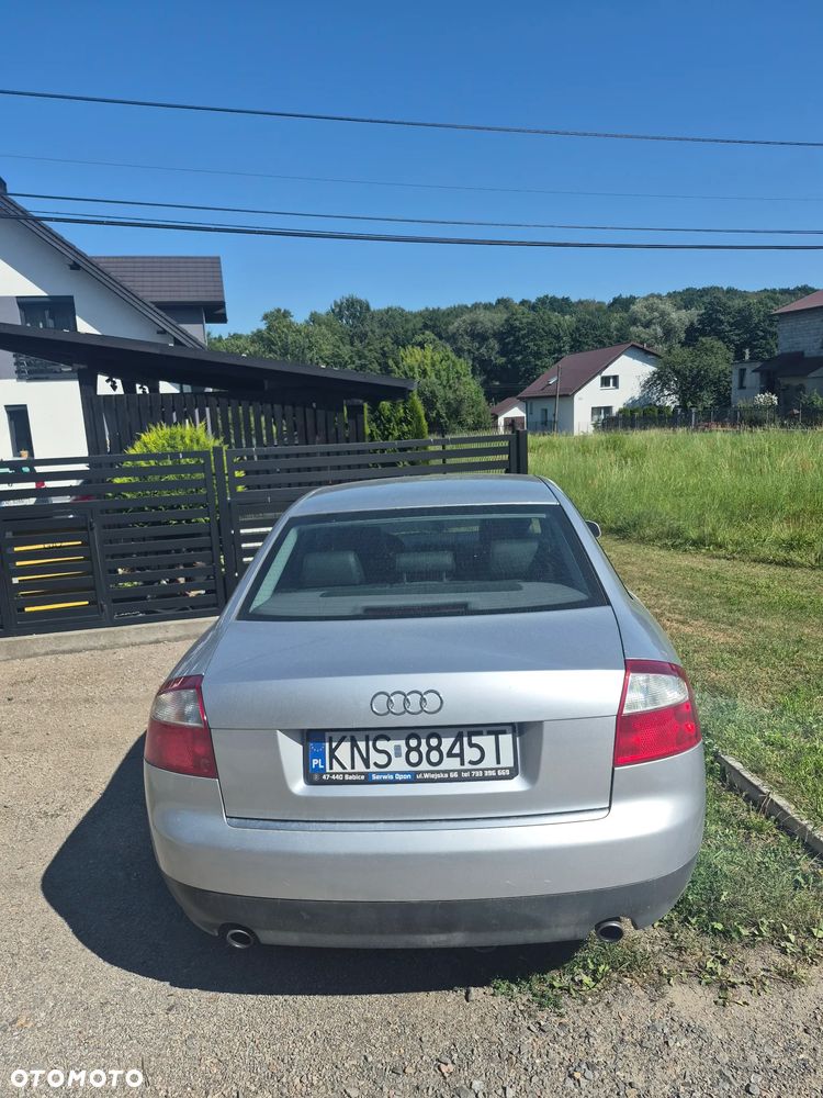 Audi A4 Limousine 1.8T - 2
