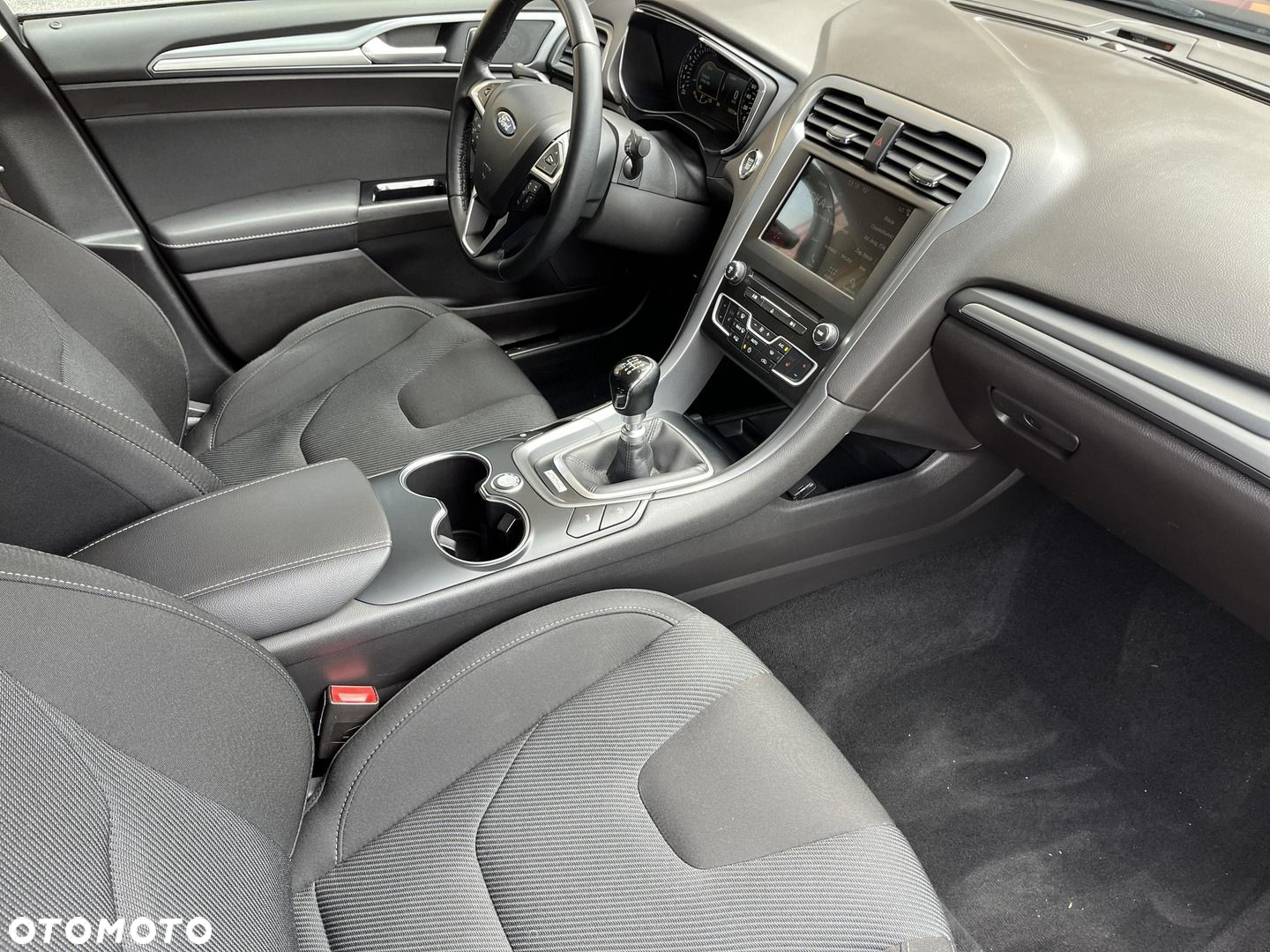Ford Mondeo 1.5 EcoBoost Titanium - 9