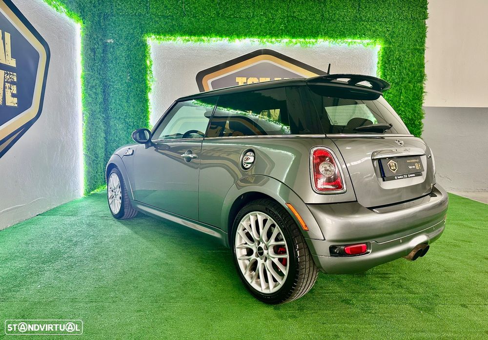 MINI 3 Portas John Cooper Works - 2