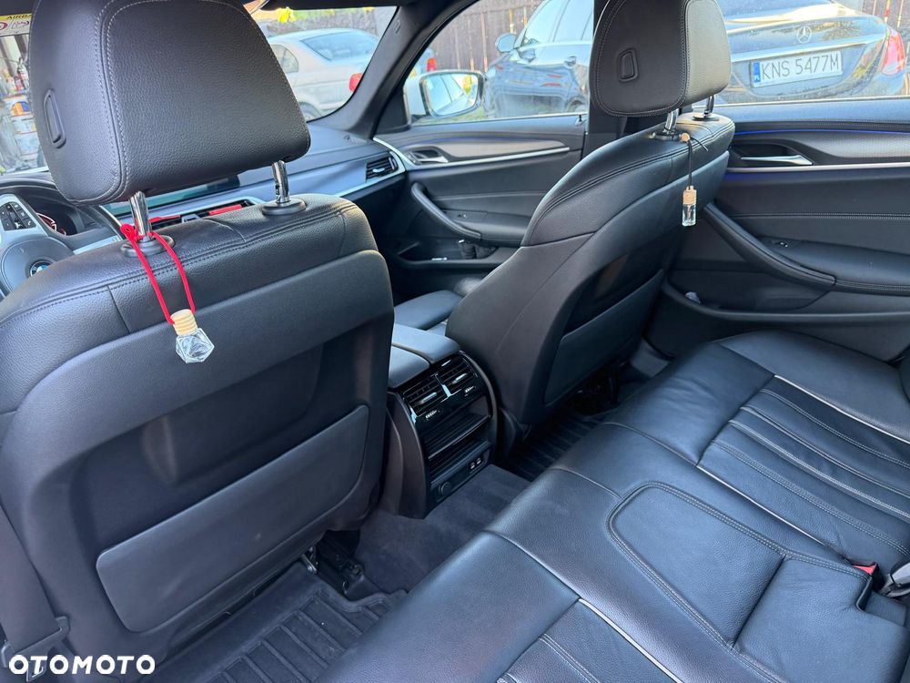 BMW Seria 5 - 8