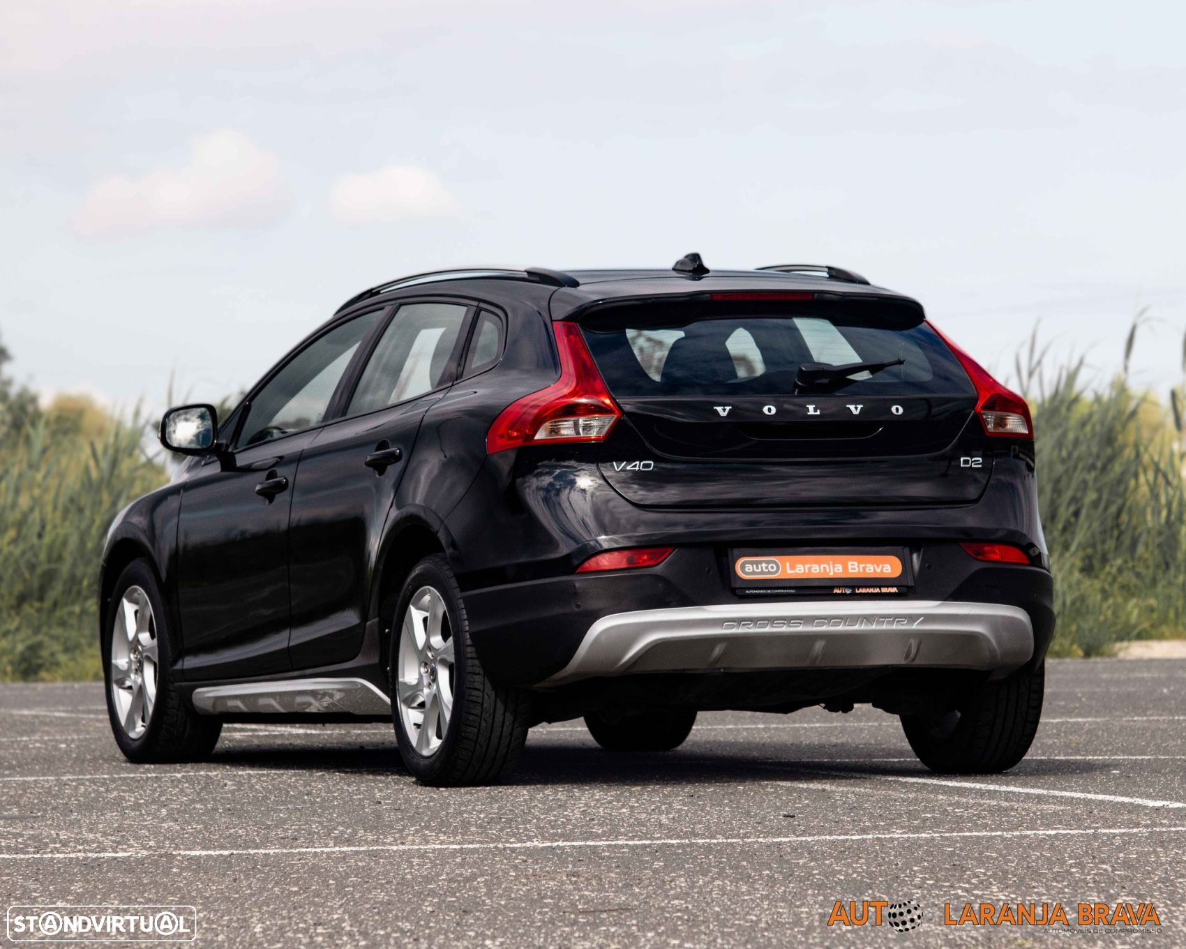Volvo V40 Cross Country 1.6 D2 Summum - 5