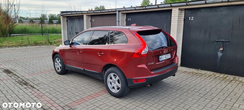Volvo XC 60 - 4