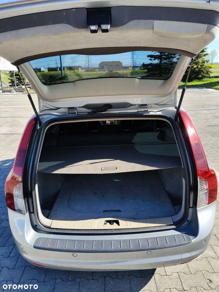 Volvo V50 - 8