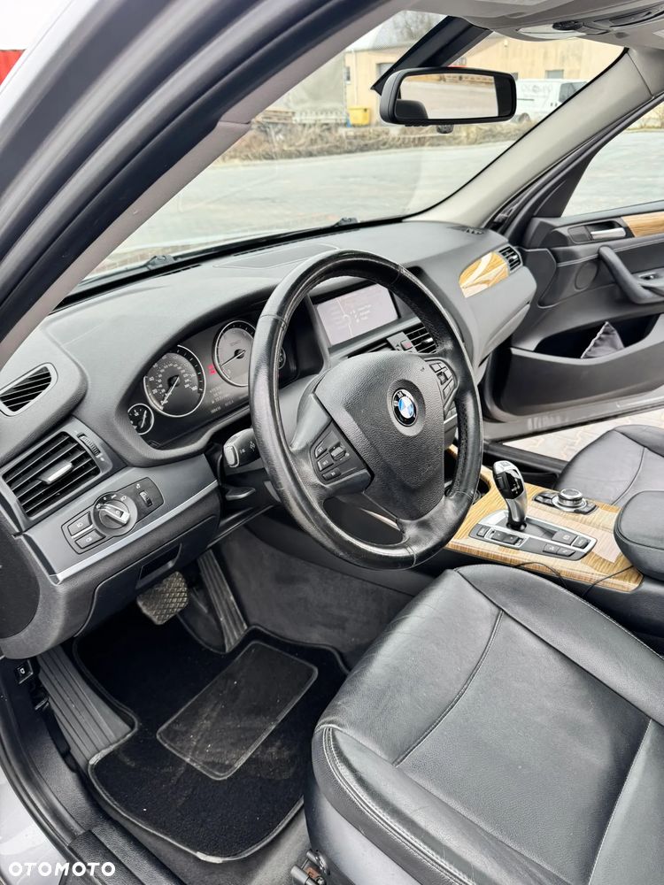 BMW X3 28i xDrive - 15