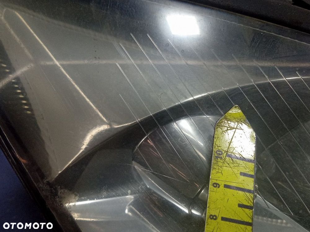 FORD FOCUS MK1 REFLEKTOR PRAWY PRZÓD LAMPA PRZEDNIA XENON EU - 9