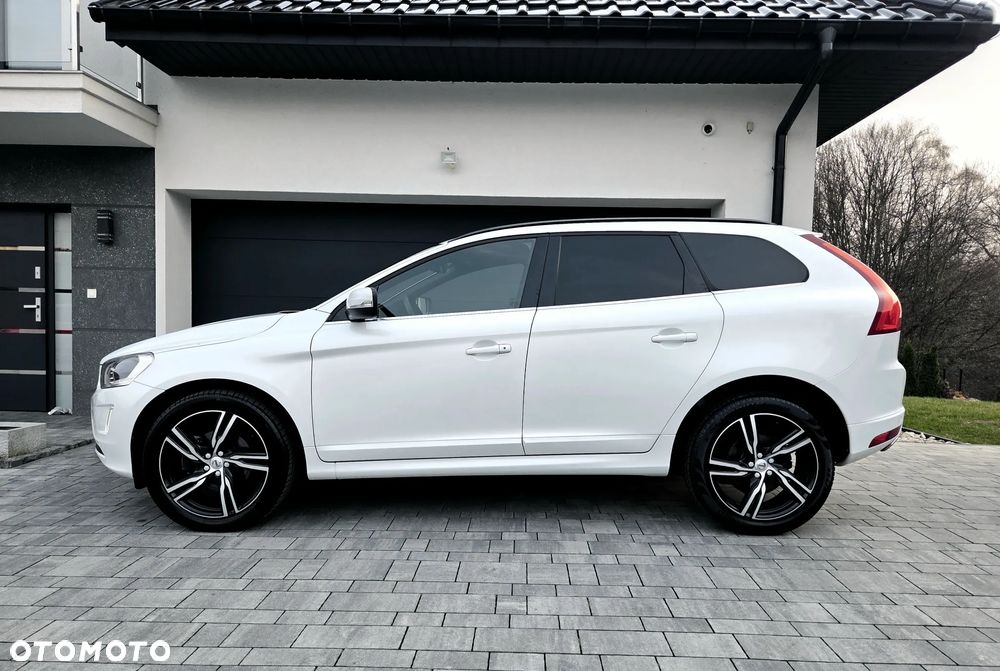 Volvo XC 60 D4 Geartronic Summum - 9