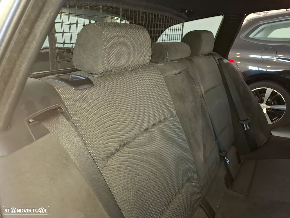 BMW 320 Gran Turismo - 19