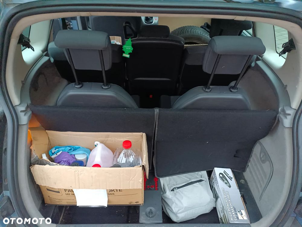 Renault Scenic 1.6 Pack Authentique - 11