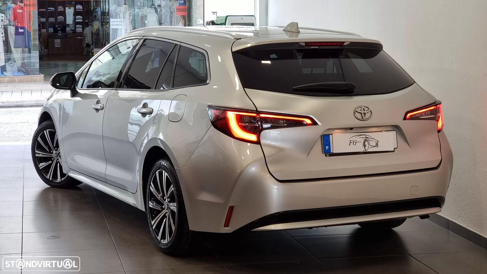 Toyota Corolla 1.2T Comfort+P.Sport - 3