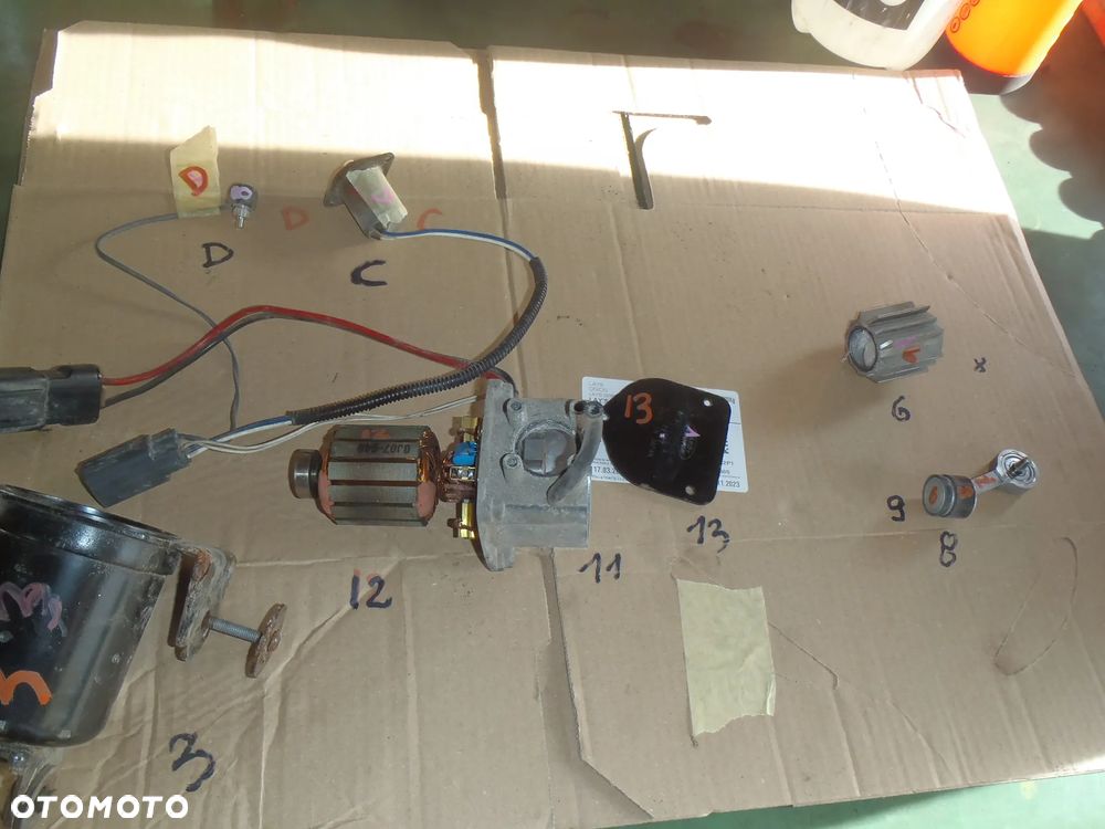 kompresor pompka zawieszenie silniczek  mocowanie tłok głowica zawór czujnik przewód wiązka kostka zbiorniczek range rover sport l320 discovery - 2