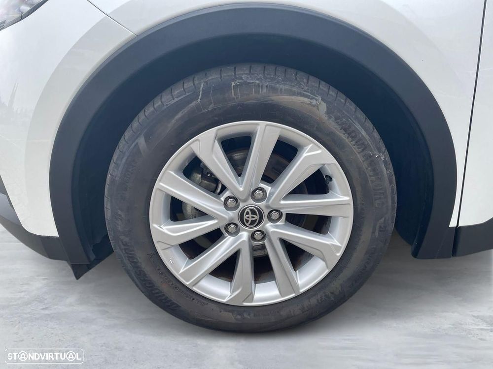 Toyota C-HR - 16