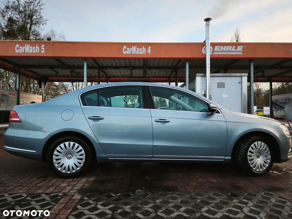Volkswagen Passat 1.8 TSI Comfortline - 2