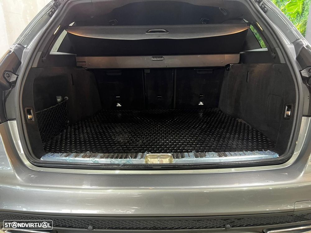 Mercedes-Benz C 300 BlueTEC Hybrid AMG Line - 52