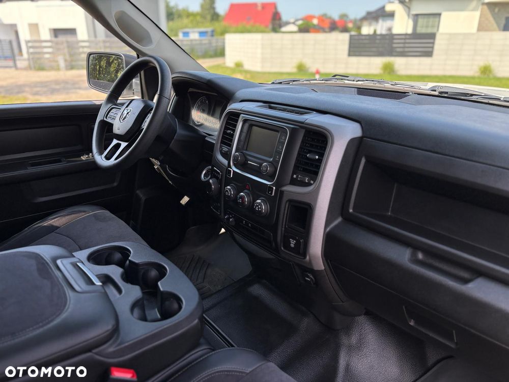 Dodge RAM - 4