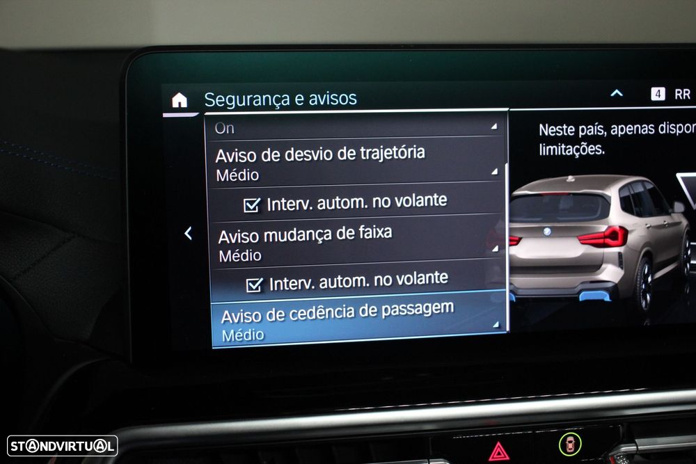 BMW iX3 M Sport Impressive - 18