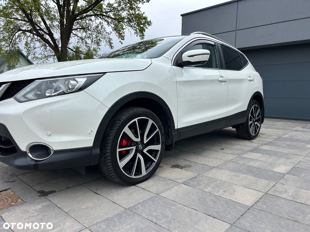 Nissan Qashqai 1.6 dCi Xtronic TEKNA+ - 11