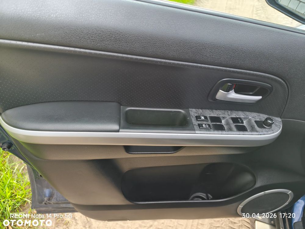 Suzuki Grand Vitara 1.9 DDiS - 20