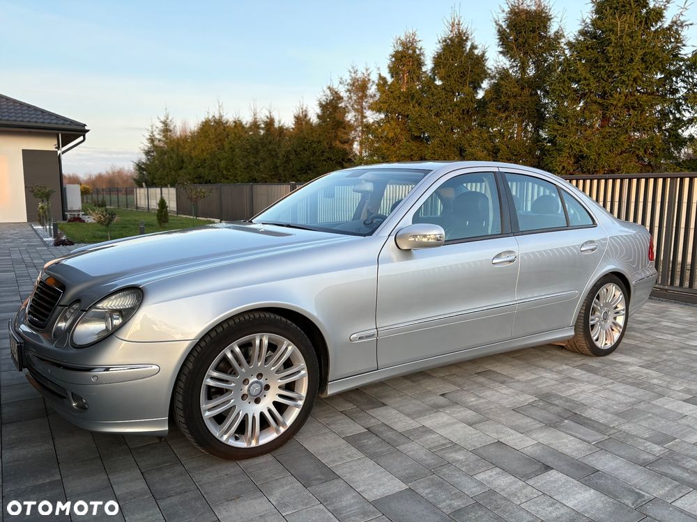 Mercedes-Benz Klasa E - 9