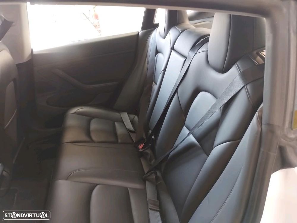 Tesla Model 3 Long-Range Dual Motor AWD - 8