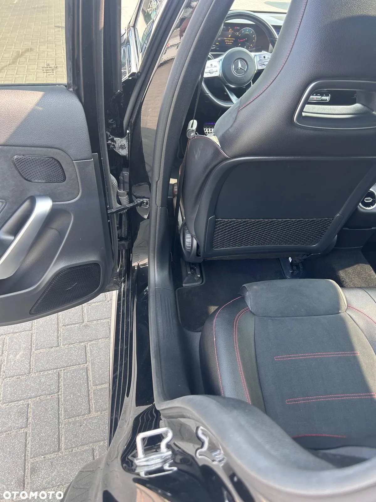 Mercedes-Benz Klasa A 200 AMG Line 7G-DCT - 9
