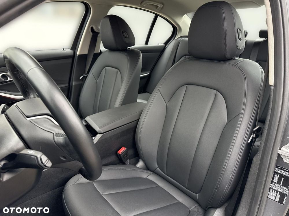 BMW Seria 3 - 8