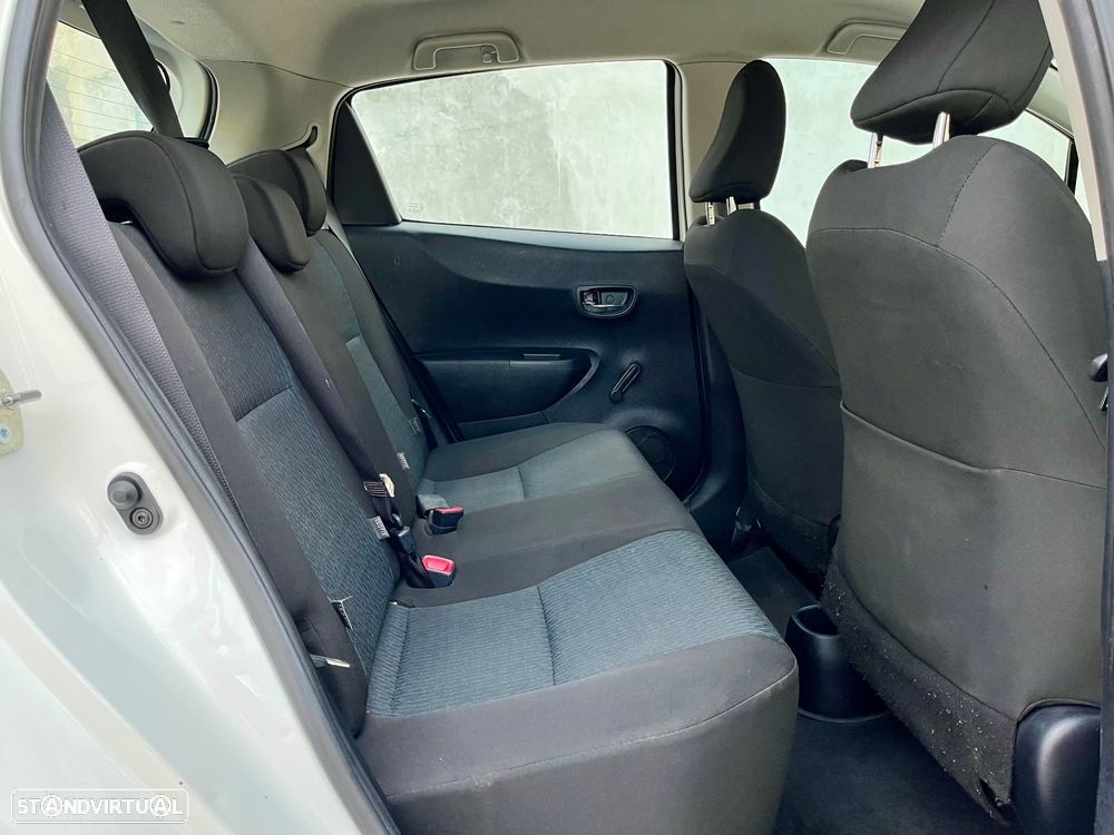 Toyota Yaris 1.4 D-4D ACtive+AC - 7