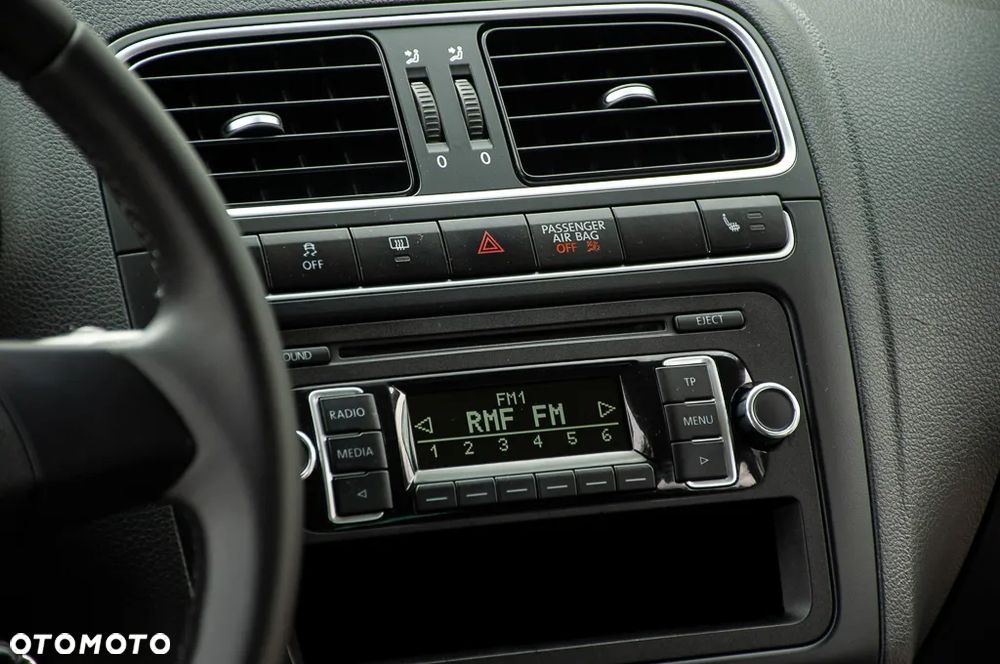 Volkswagen Polo 1.4 Style - 36
