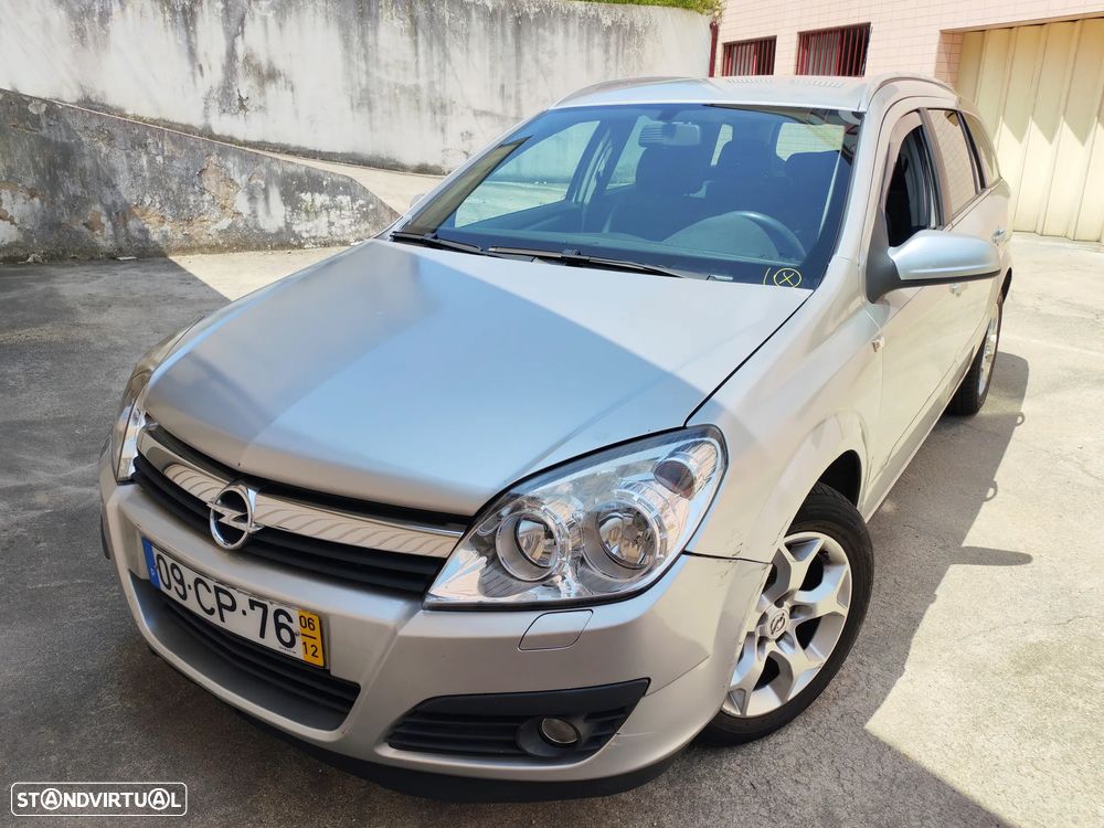 Opel Astra 1.3 CDTI Cosmo - 1