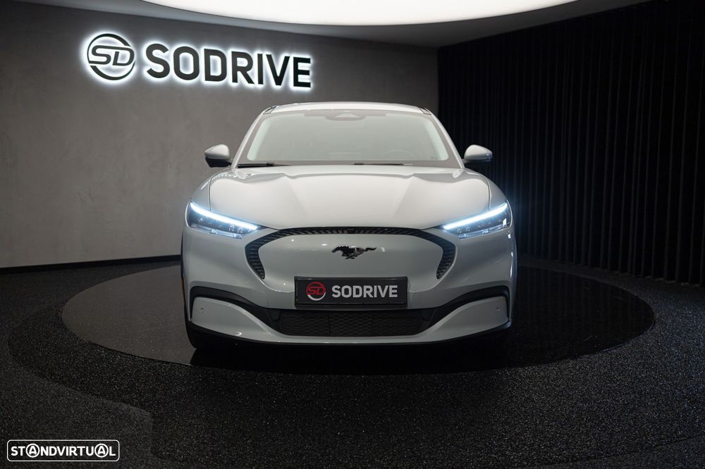 Ford Mustang Mach-E 75.7 kWh Premium AWD - 24