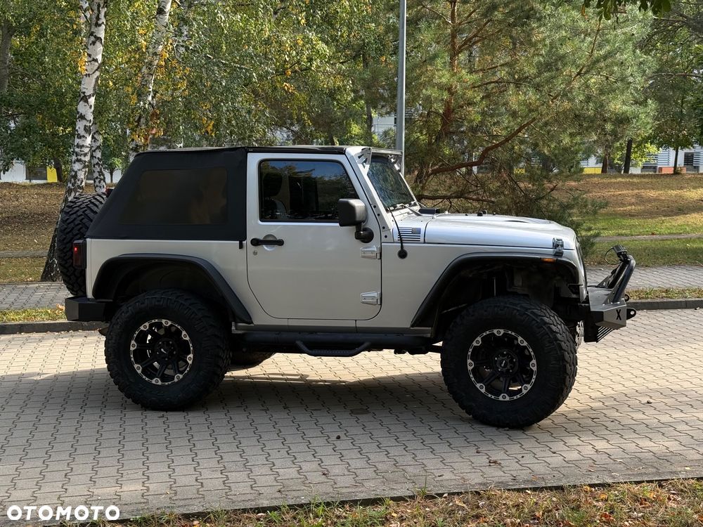 Jeep Wrangler 2012 photo 4