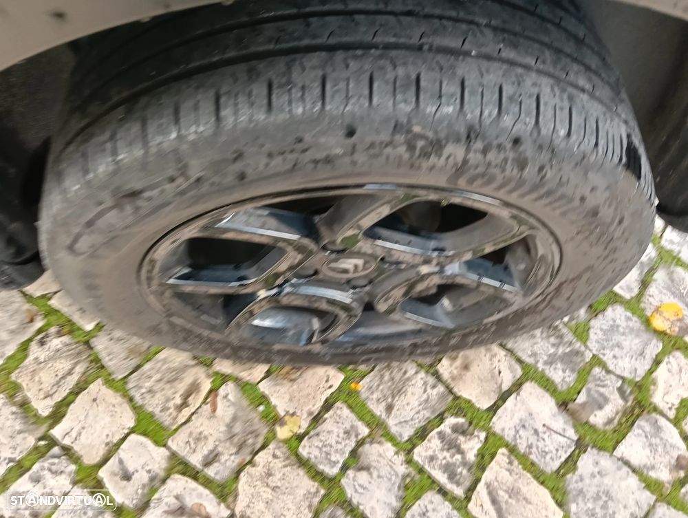 Citroën C4 Cactus 1.6 BlueHDi Feel J17 - 35