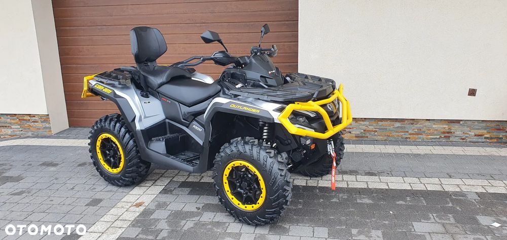 Can-Am Outlander Max - 4