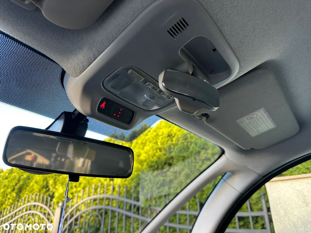 Citroën C3 Picasso HDi 110 FAP Exclusive - 24