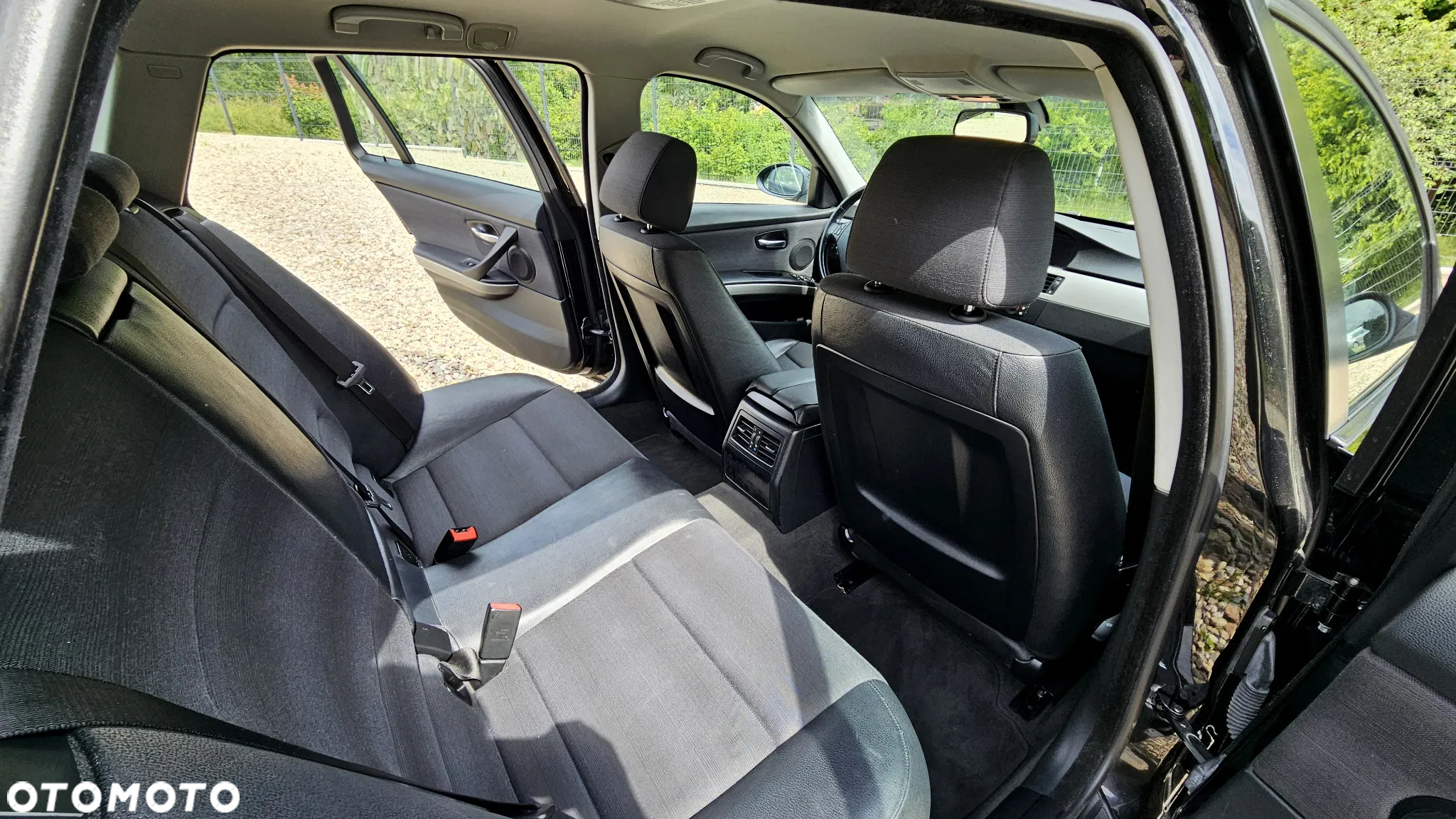 BMW Seria 3 318i Touring - 35