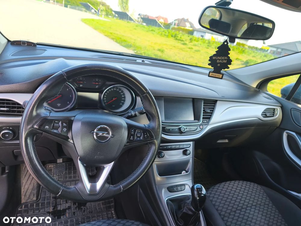 Opel Astra 1.6 CDTI Enjoy - 6