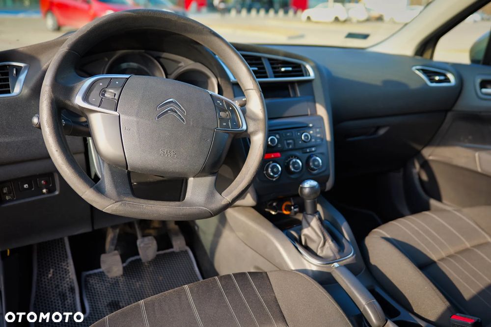 Citroën C4 1.6 HDi Attraction - 14