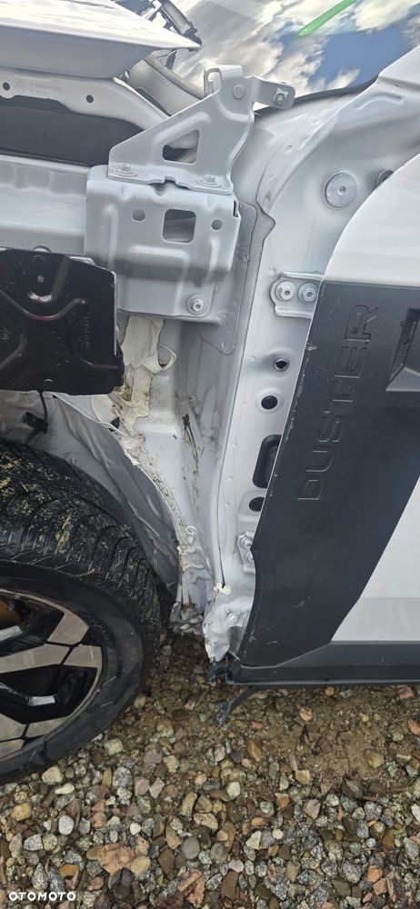 Dacia Duster TCe 100 2WD Essential - 31